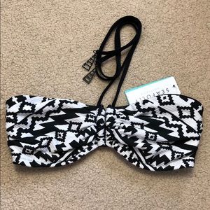 NWT Seafolly Black & White Bikini Top